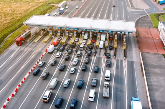 PL 4630/23: Desconto em pedágio para carros com 3+ pessoas